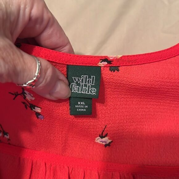 Wild Fable szXXL long sleeve red flowered twisted hem peplum side zip blouse EUC - Picture 3 of 10
